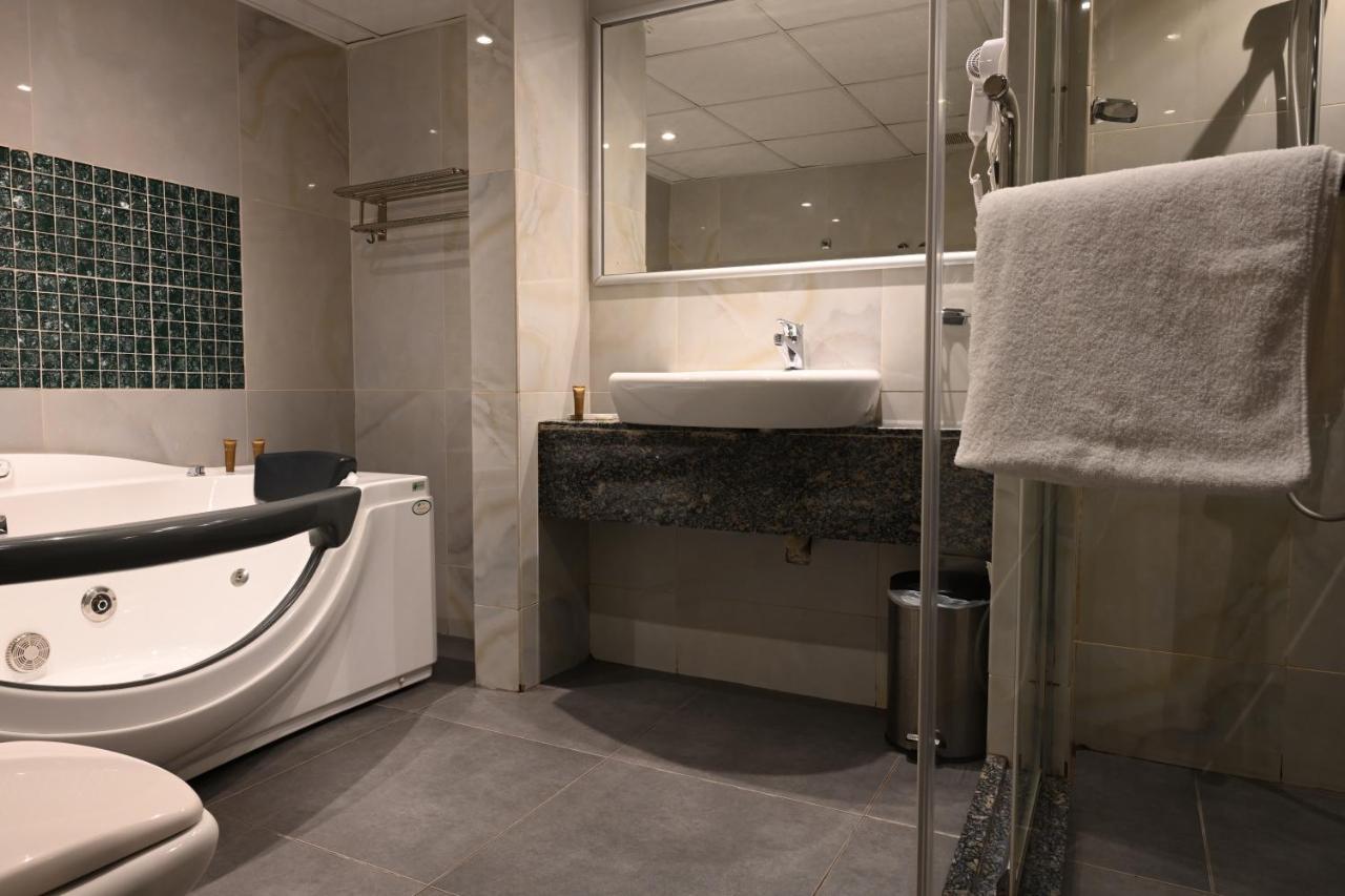 Quiet Dreams - Serviced Apartments King Abdul Aziz Street Branch Jidda Exteriör bild