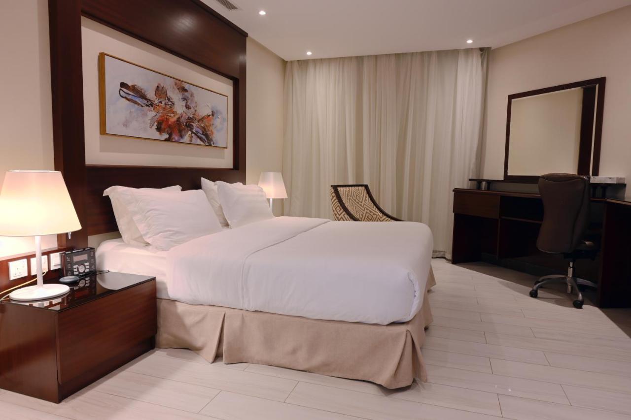 Quiet Dreams - Serviced Apartments King Abdul Aziz Street Branch Jidda Exteriör bild